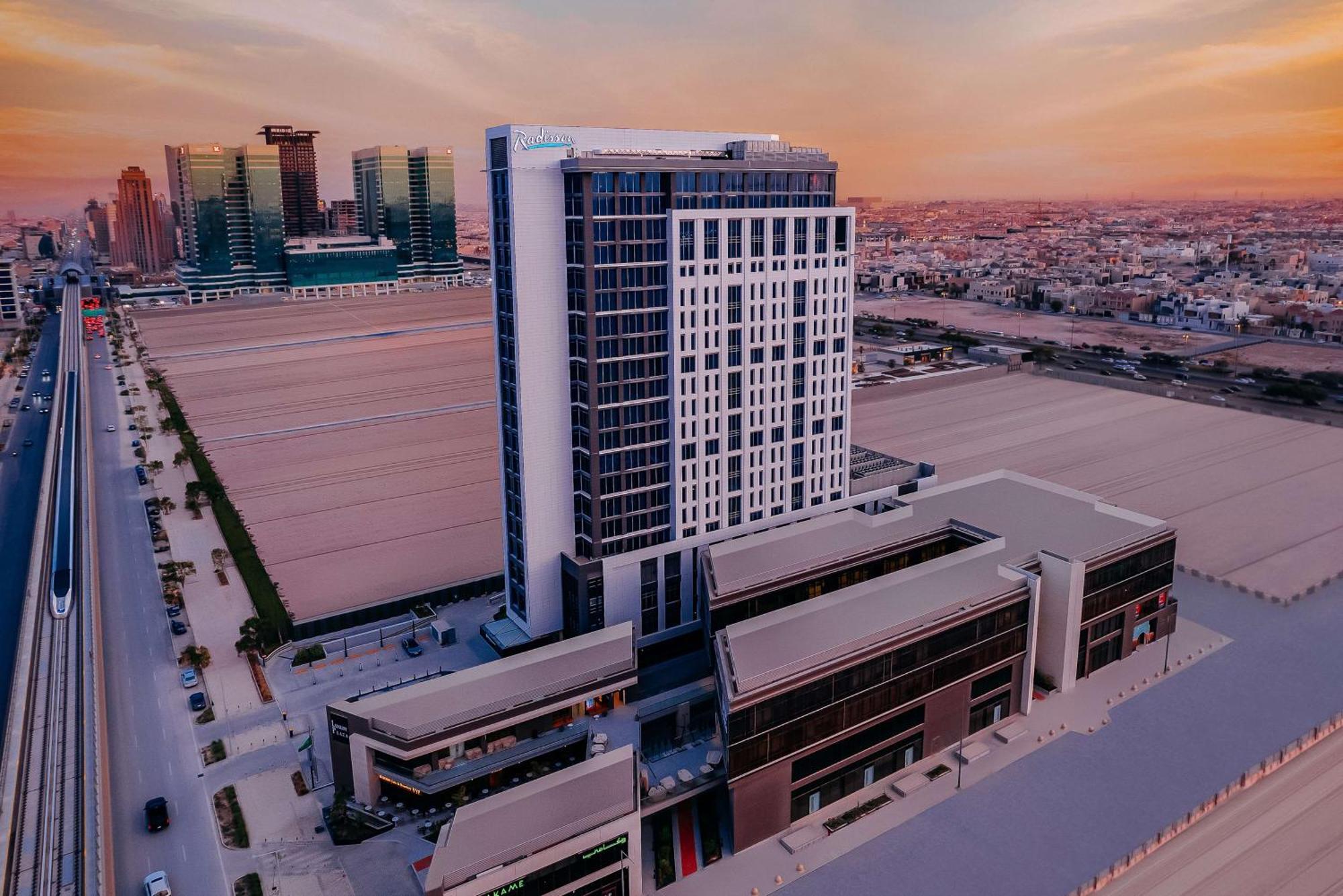 Radisson Hotel & Residence Riyadh Olaya Exteriér fotografie